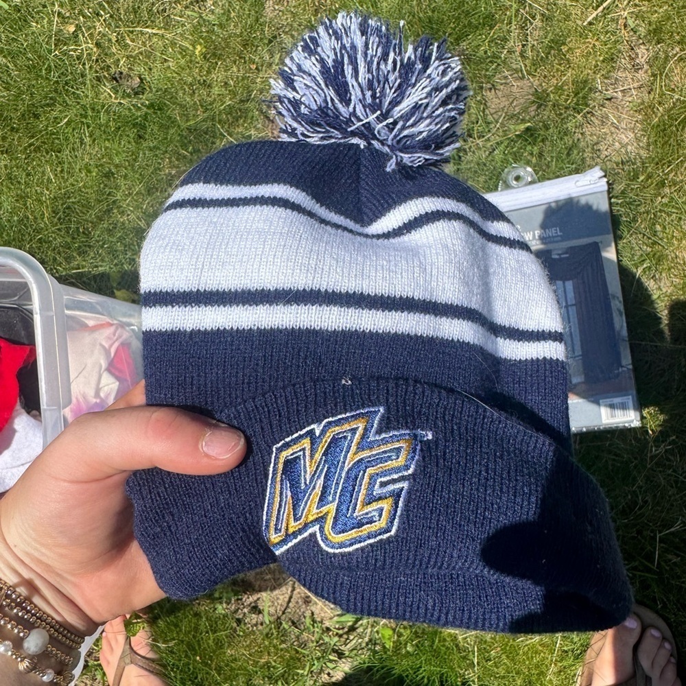 Navy and White Cozy Knit Pom-Pom Hat